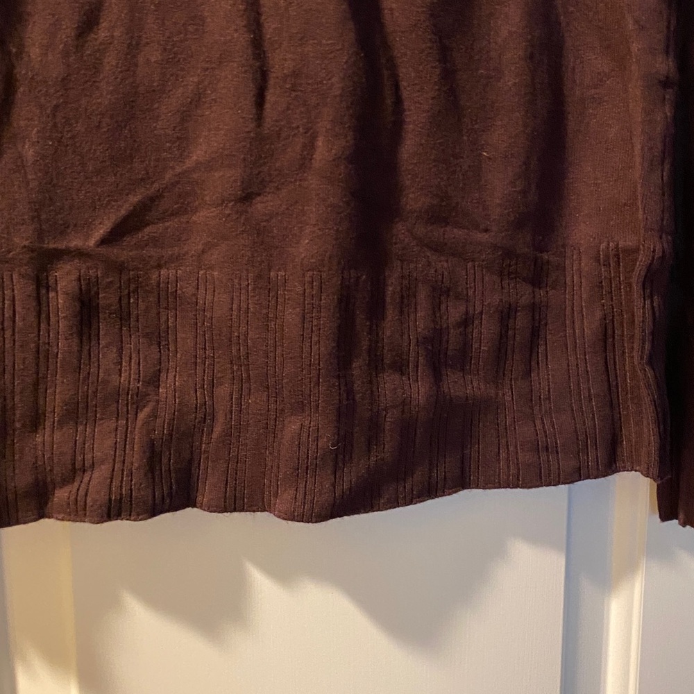 BCBG MaxAzria  DarkChocolateBrown Stretch TurtleneckSweater Excellent Condition - Picture 4 of 12